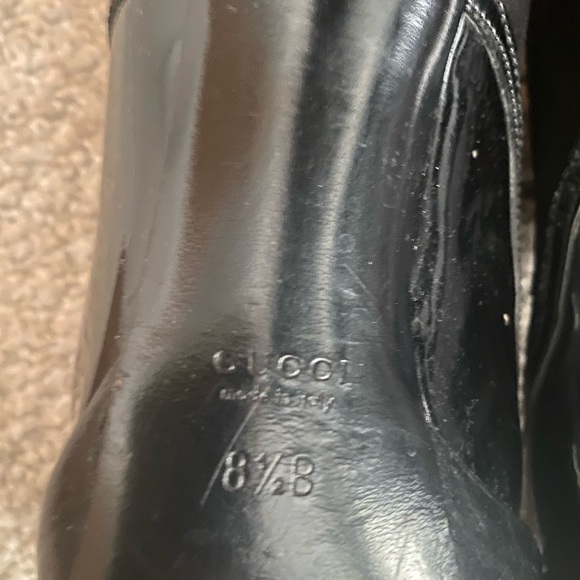 Barely worn good condition. 3.5” heel - Picture 4 of 5